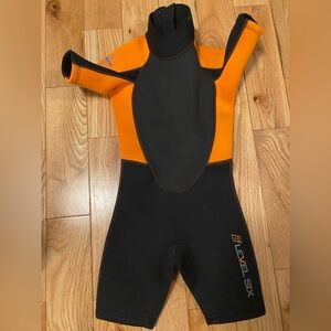Level six wetsuit, size 2